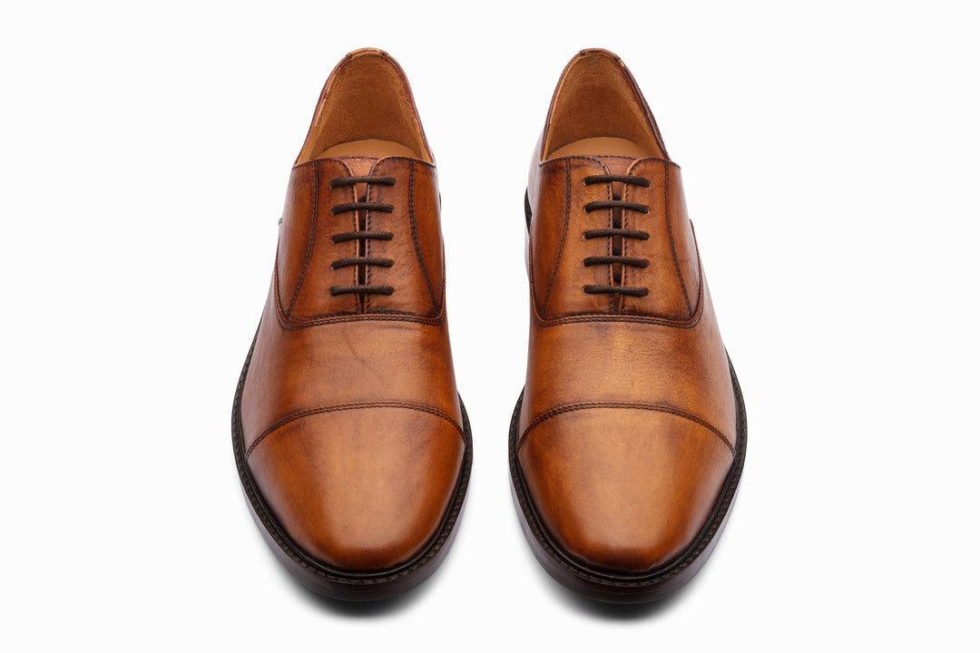 Tan patina Oxford — distressed leather detail — Dapper Shoes Co.