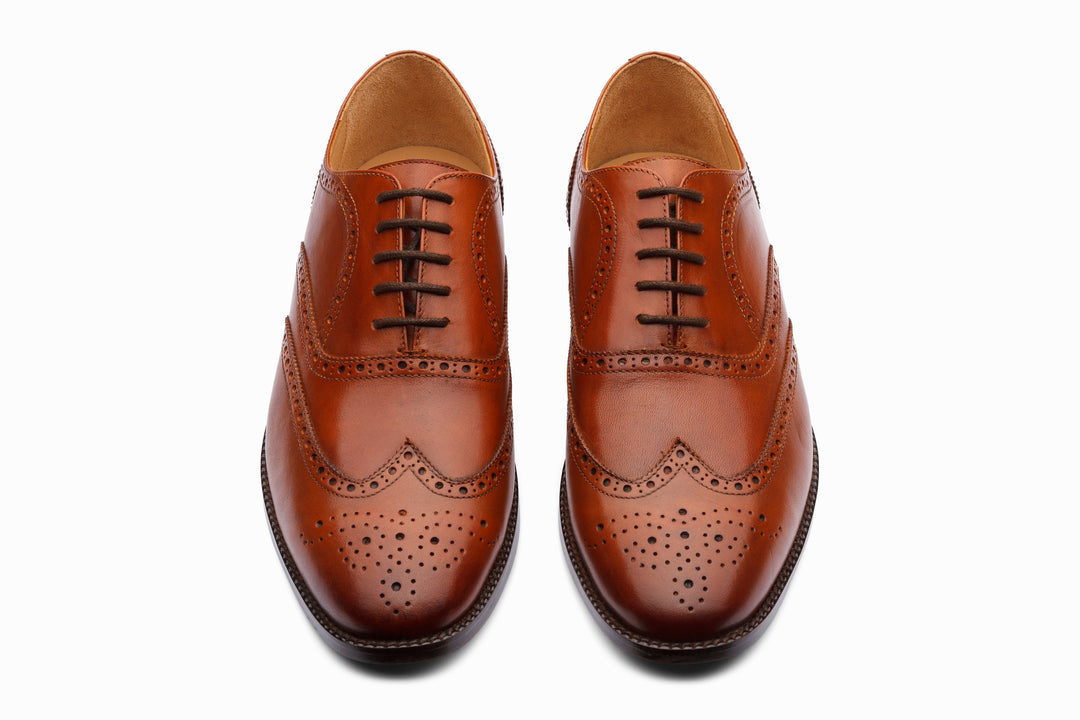 Tan brogue Oxford — broguing detail closeup — Dapper Shoes Co.