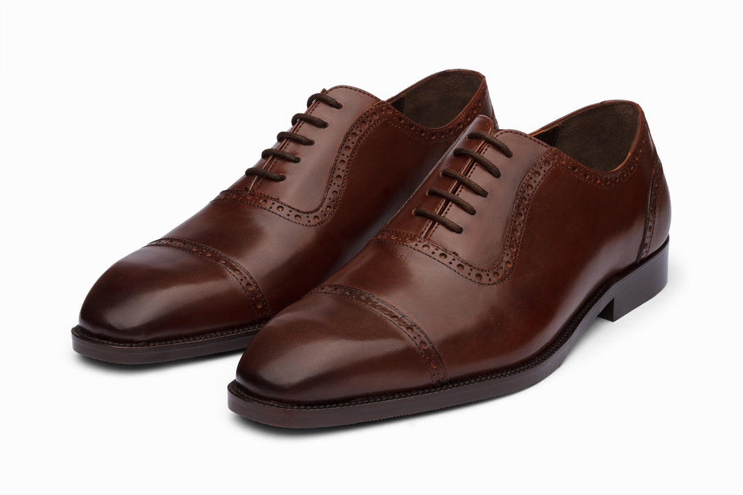 Adelaide Oxford in brown full-grain leather — front view — Dapper Shoes Co.
