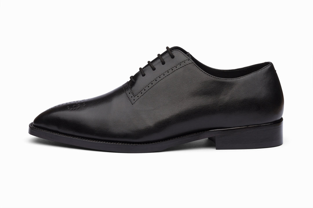 Black leather medallion Oxford — three-quarter view — Dapper Shoes Co.