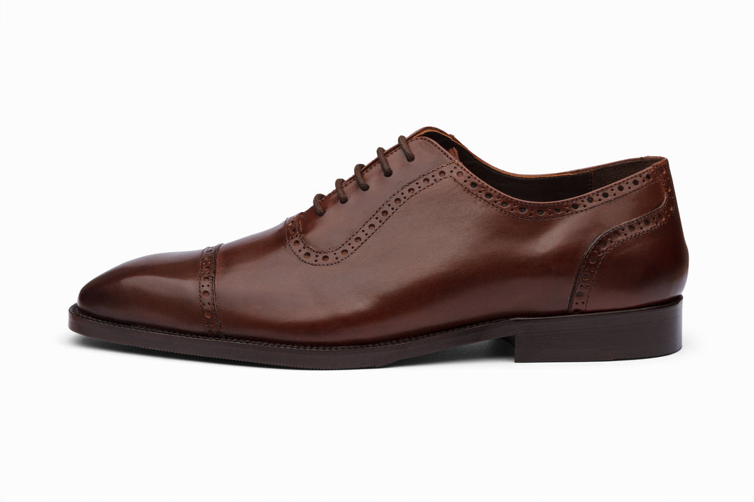 Adelaide Oxford brown — three-quarter view — Dapper Shoes Co.