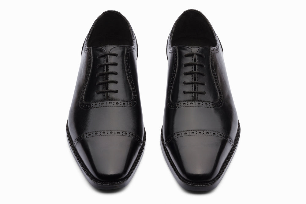 Black Adelaide Oxford shoes — side profile — handcrafted leather shoes India