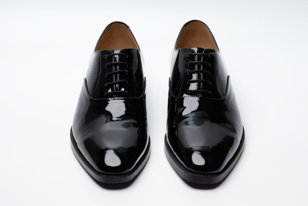 Plain Toe Oxford in Patent Black leather - front view of pair