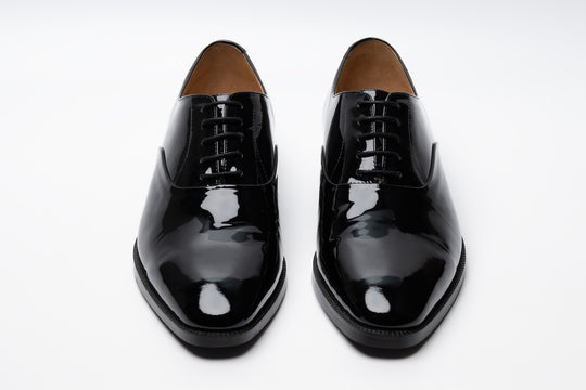 Plain Toe Oxford in Patent Black leather - front view of pair