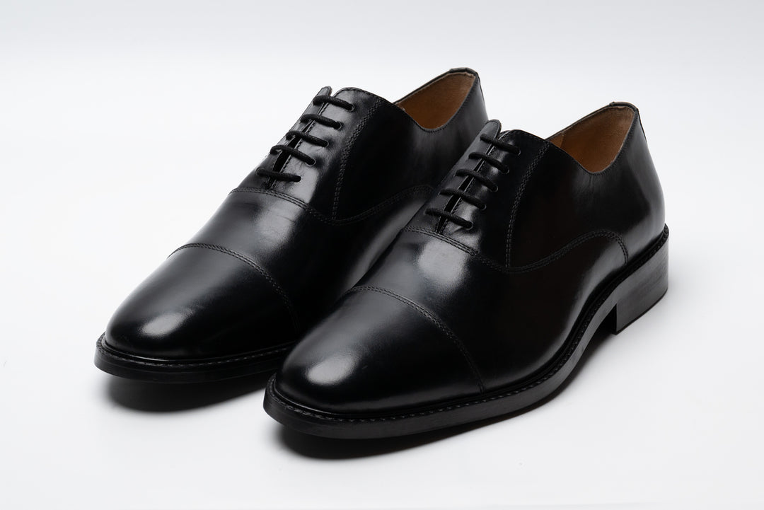 Cap Toe Oxford in black full-grain leather — front view — Dapper Shoes Co.