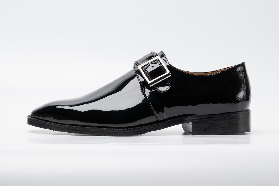 Medallion single monkstrap patent black — buckle and toe detail — Dapper Shoes Co.