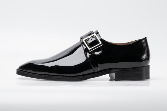 Medallion single monkstrap patent black — buckle and toe detail — Dapper Shoes Co.