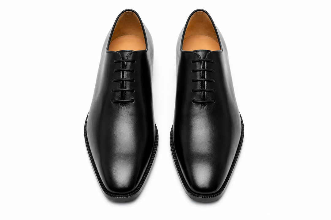 Wholecut Oxford in black calfskin leather - Dapper Shoes Co.